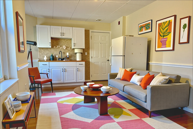 1 - Steps to Suffolk Campus Studio NO Fee incudes all util, laundry in building 12/1 Apartments