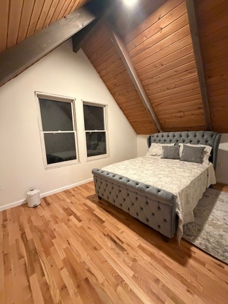 Bedroom - Spacious student housing. Quiet area an luxury living