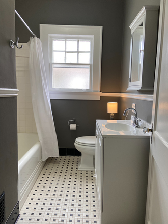 1st floor bathroom - City of Decatur Family Home Near East Lake Station
