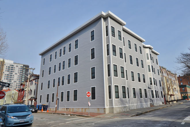 . - 4bed 2bath, in Cambridge