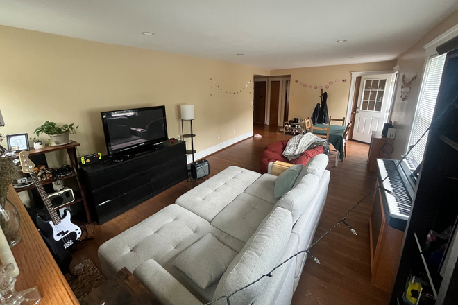living room - Apartment close to BU and Boston College