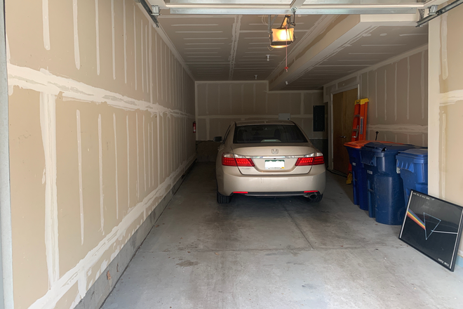 Tandem Garage - North End Townhome Condominiums
