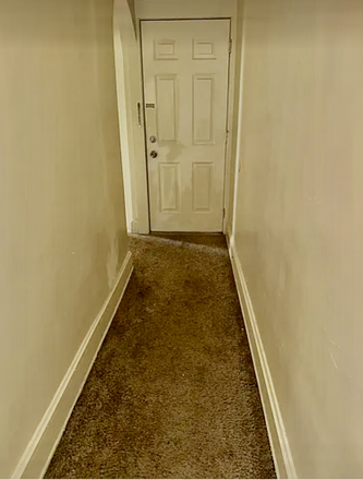 Hallway - 2 Bdrm Unit, 10 minutes away from Universities, Hospitals & Zoo..Near Bus line, Stores & Post  Of Apartments