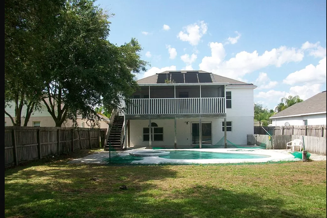 Pic - Spacious 5BR/3BA Pool Home – Ideal for Student Living | Near Campus