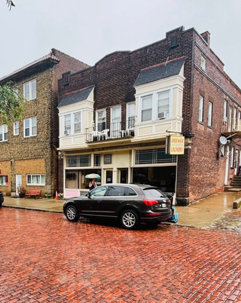 Photo - 2029 Murray Hill Apartments