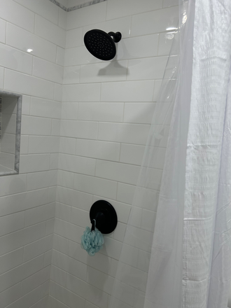  - Studio steps from FIU south campus
