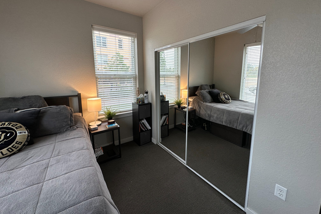 Closet - U Club on 28th Apartments