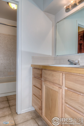 #11 - 3000 Broadway (3 BD/1 BA)