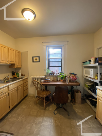 Kitchen - Brookline 3 bed , steps to class, 9/1/2025 Apartments