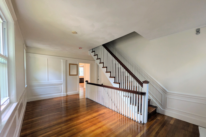 entry foyer, stairs to 3rd floor - Sunny 4 BR apartment