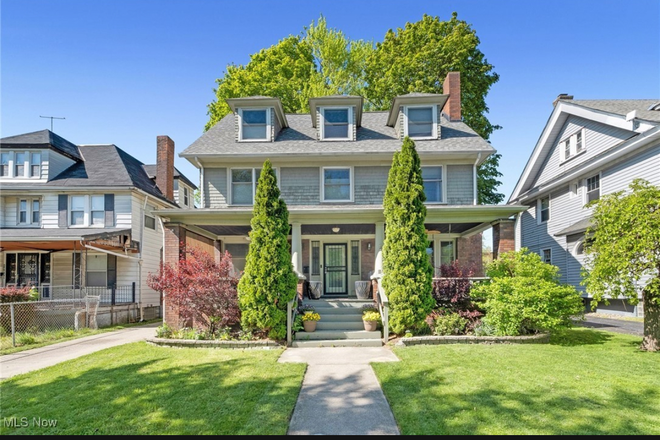 Outside street view - Home close to CWRU