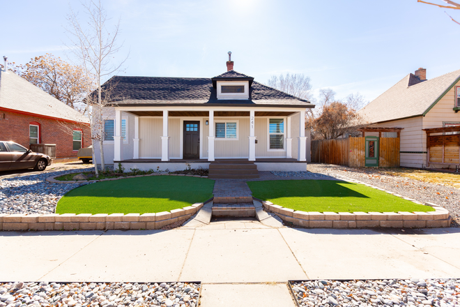 Exterior - Fully Remodeled Furnished Home – Walk to Downtown & CMU!