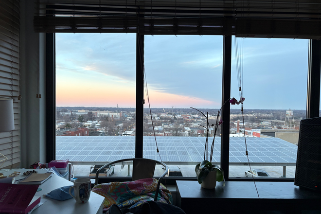 View from my bedroom! - The Square Apartments - Need someone to take over my lease!