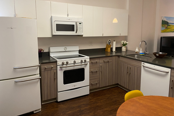 Kitchen - Private Room in Penn house