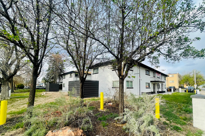 Exterior of Property - Florence View Apartments