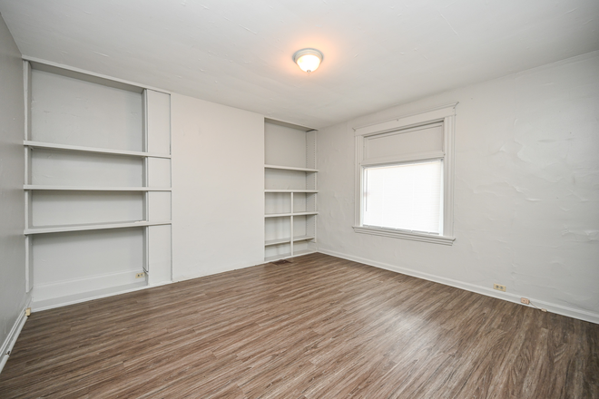 Interior - 2535 Vestry- 4 Bedroom House