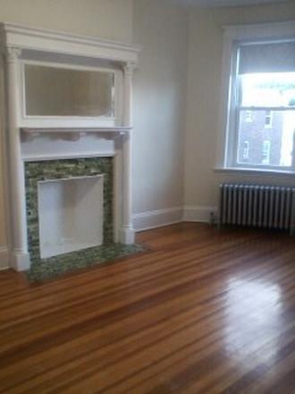 hubrealtyproperties.com - Handy front facing one bedroom with decorative fireplace, in Allston Apartments
