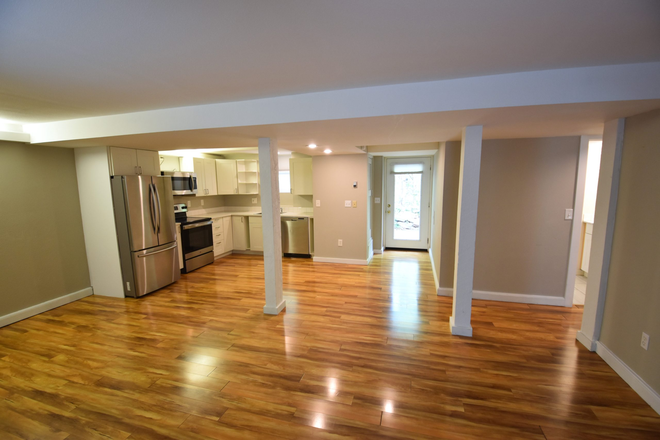 Living Room - 942 11th St. Duplex
