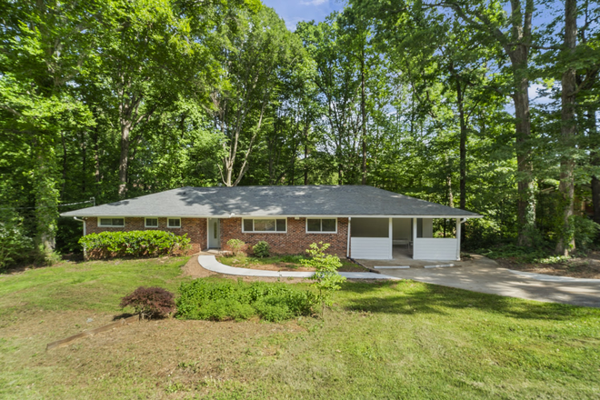 font of structure - Quiet and Desirable Toco Hills Neighborhood