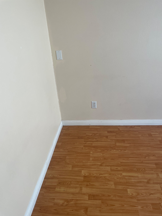 Bedroom - Room in a big single house in Moreno Valley 7 minutes drive to UCR
