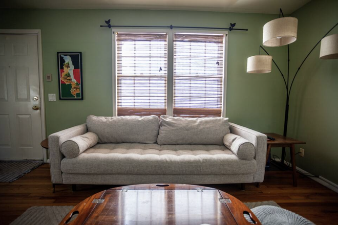 Living Room - Durham Cottage - Walkable Restaurants, 7 Minutes to Duke 14 Minutes to UNC House