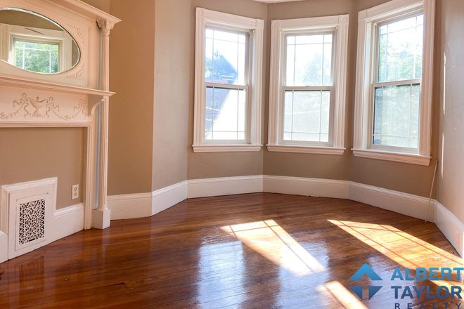 Sample Bedroom #1 - Amazing, Sun-lit 7-Bedroom on Parker Hill Terrace!! Apartments