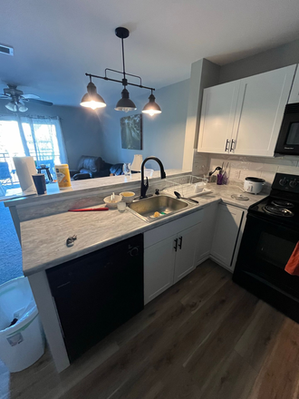 Kitchen - 2 rooms available for rent! - 1342-F Hunters Road Condo