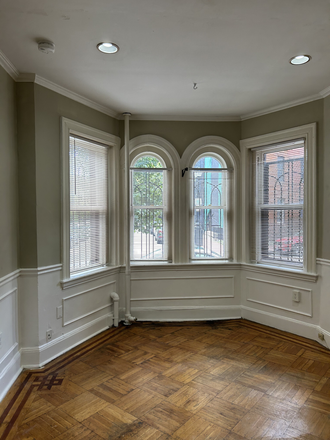 a - GREAT LOCATION, CHARMING UNIT Apartments