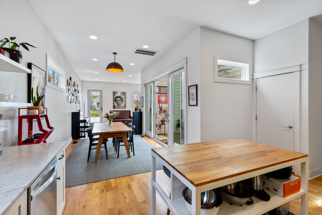 open floor plan with abundance of light - Lockeland Springs