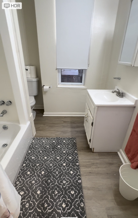 Full bath on each floor - $875 Male Sm Room ALL utilities & WiFi Charles Village House