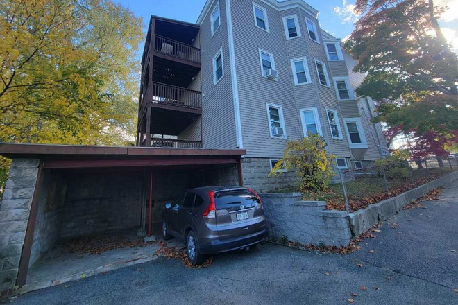Parking - Short walk to campus located on Boston Ave - Great location - off street parking included Apartments