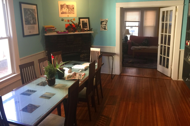 Dining Room to Living Room - Large House Near East Campus