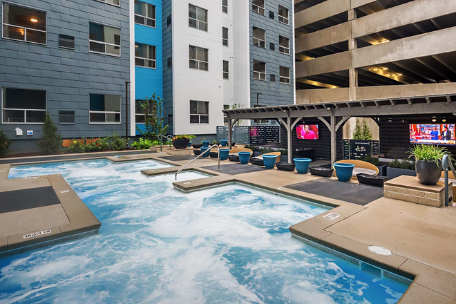 Hot Tub - SkyVue Apartments
