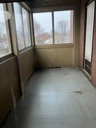 Porch - Quiet sunlit 1BR,high ceilings,steps to campus.Heat/water,parking & storage included