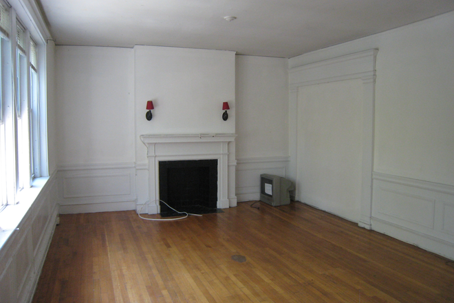 Visit hubrealtyproperties.com - Packards Corner & Babcock St T stop, rare 6 bedroom, 2 bathroom condo, on 57 bus line