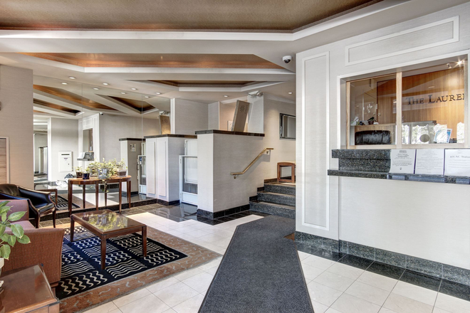 Lobby - Furnished Studio Available 8/1 | Doorman, Roof Deck & Pool | Prime Location Condo