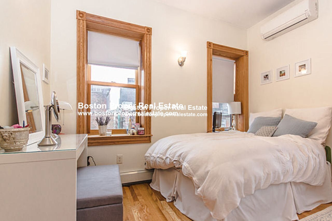 a - Big and beautiful Apartments