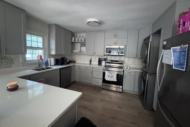 Kitchen - UNC Sublet | Private Room + Bath | FREE Parking | ~$1,000/mo House