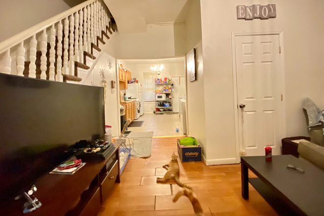 Living room - 2030 N Gratz St House