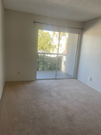 bedroom 1 - condo w/parking, near shops, eatery & colleges. ALL UTILITIES INCLUDED. $200 off first month