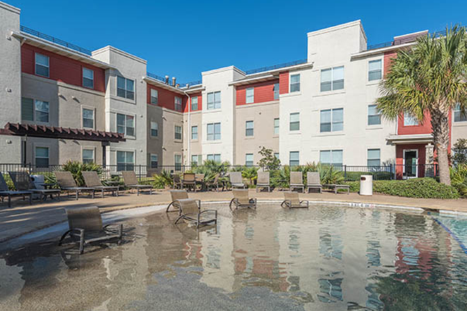 4 Bed Student Apartments For Rent Near Texas A M University In Northgate Off Campus Housing Texas A M University