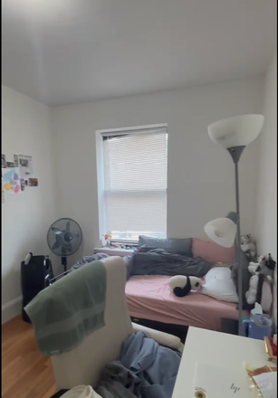room - Summer 2 Sublet 15mins from Northeastern Apartments