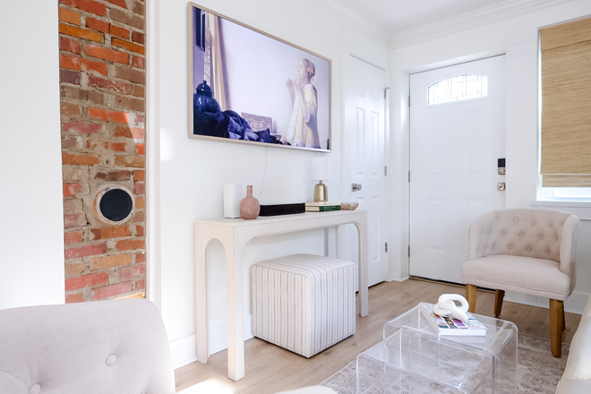 Living Room - Furnished Cottage 3 Miles from Downtown Charleston House