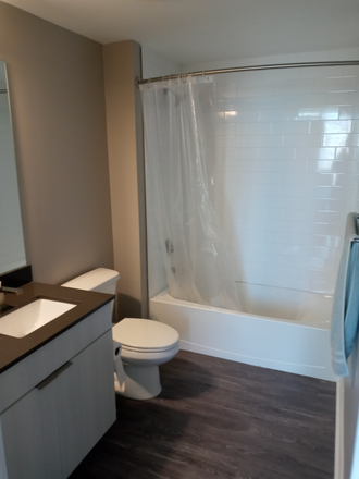 Private Bathroom - Legacy Centennial Apartments