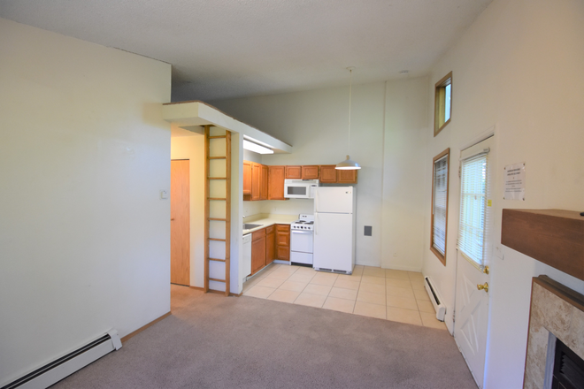 1085 Marine #7 - 1085 Marine St. (1BR, 1BA) Apartments