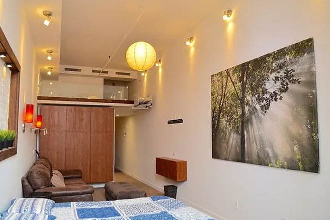 Room - Quiet, clean Room/Bathroom