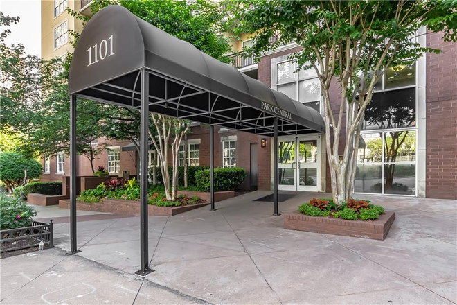 Enterance - Park Central Condominiums