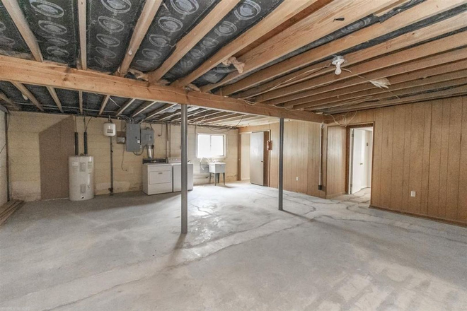  - 3 Bedroom 3 Bath House