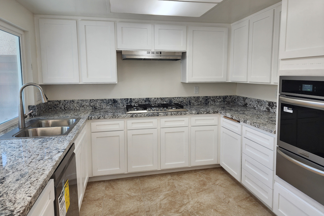 Kitchen Area - Apartment Near Orange Circle- 3 Bedrooms