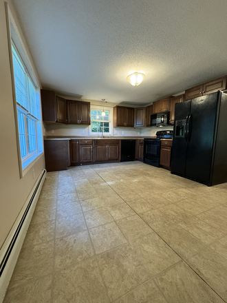 Kitchen - 201 Middle Street U2 Apartments
